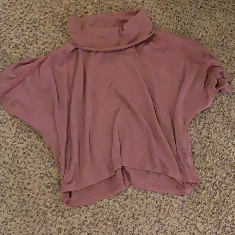 Short sleeve Turtleneck Poncho Blouse - Pink - XS